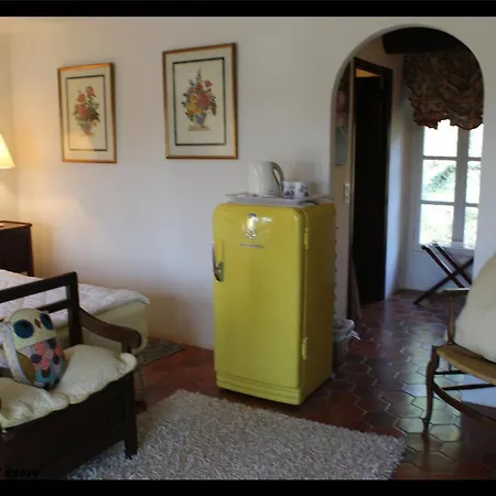 Domaine Des Tilleuls D'Or Saint-Cézaire-sur-Siagne Kamer foto